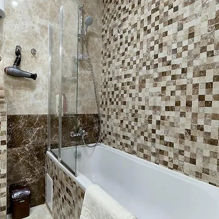 Center! 3 Modern Designed Appartment. Apartment Kyiv